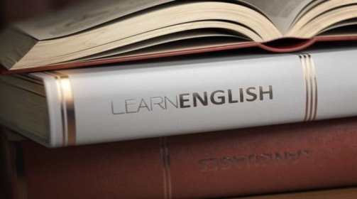 چەند کتێبێک بۆ فێربوون و بەرەوپێشچوونی زمانی ئینگلیزی