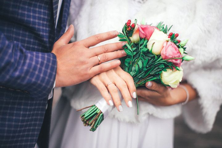 ئادابەکانی چۆنیەتی سەردانکردنی دوو هاوسەری نوێ