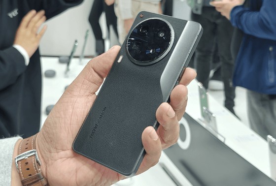 مۆبایلی Tecno camon 30